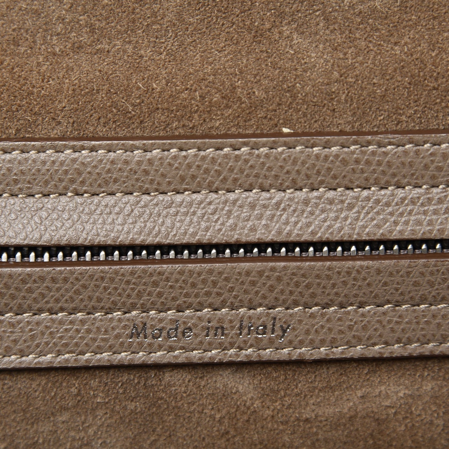 Grained Calfskin Medium Phantom Luggage Taupe