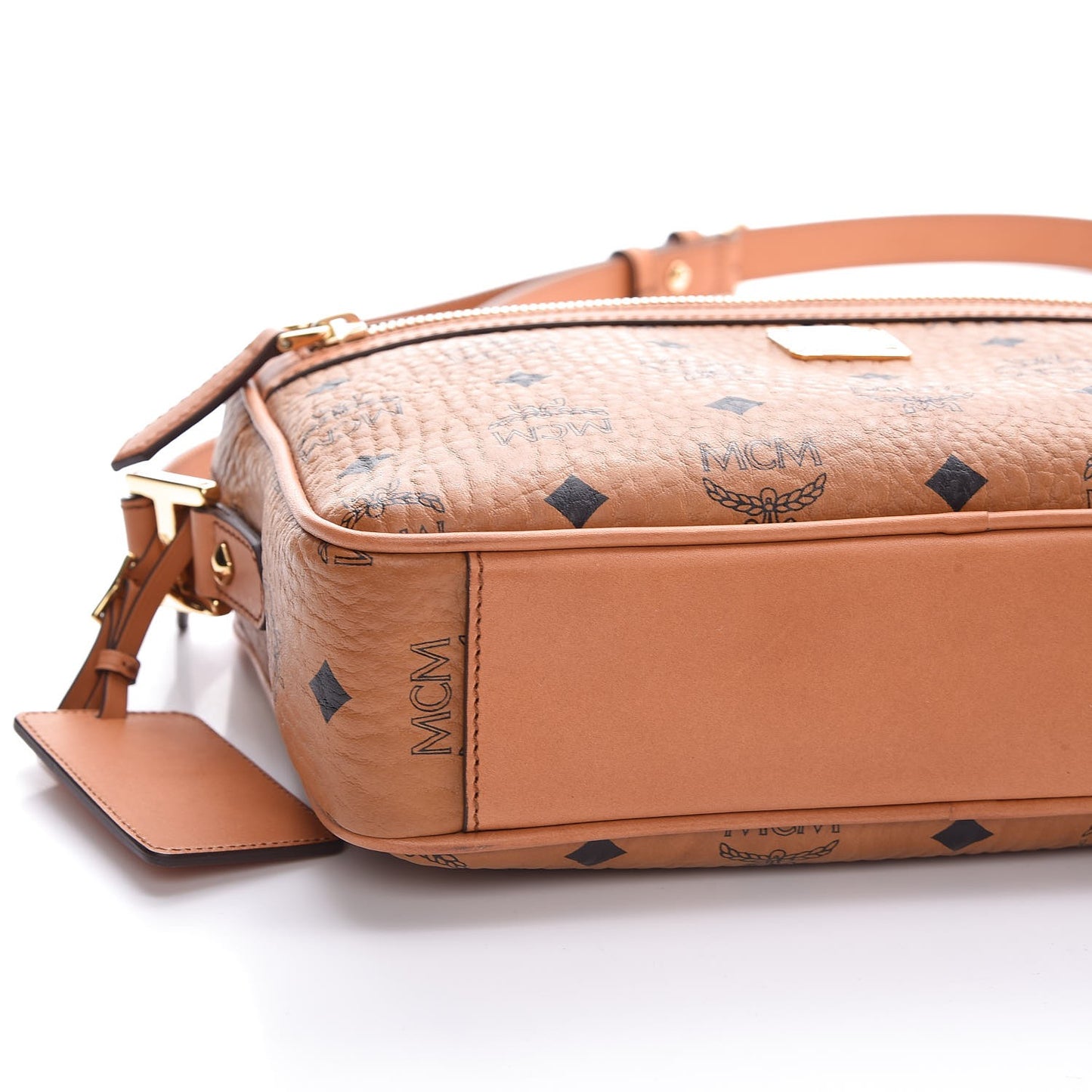 Visetos Medium Heritage Line Camera Crossbody Bag Cognac