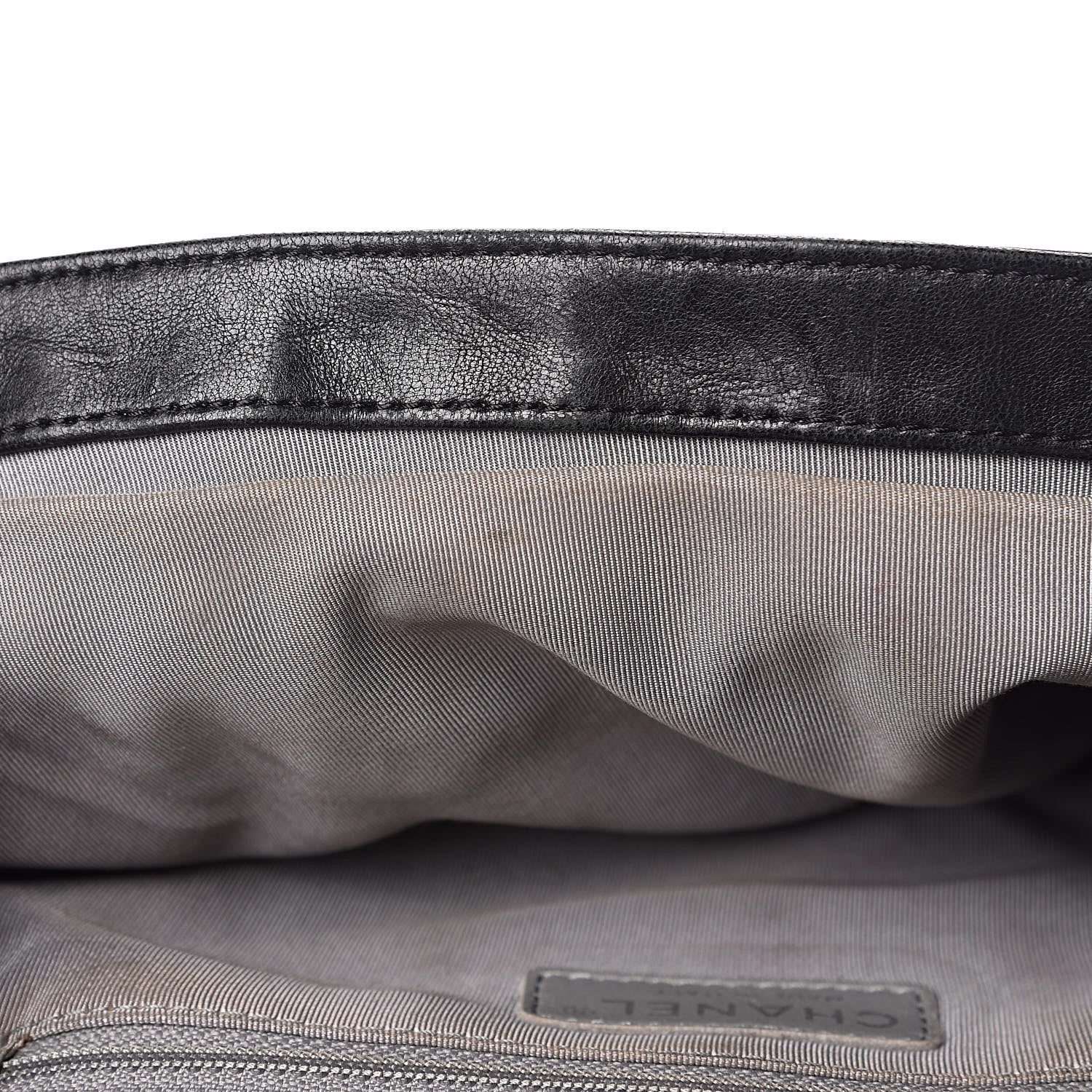 Chanel Washed Lambskin Quilted Medium Chain Around Messenger Black 14 of 15