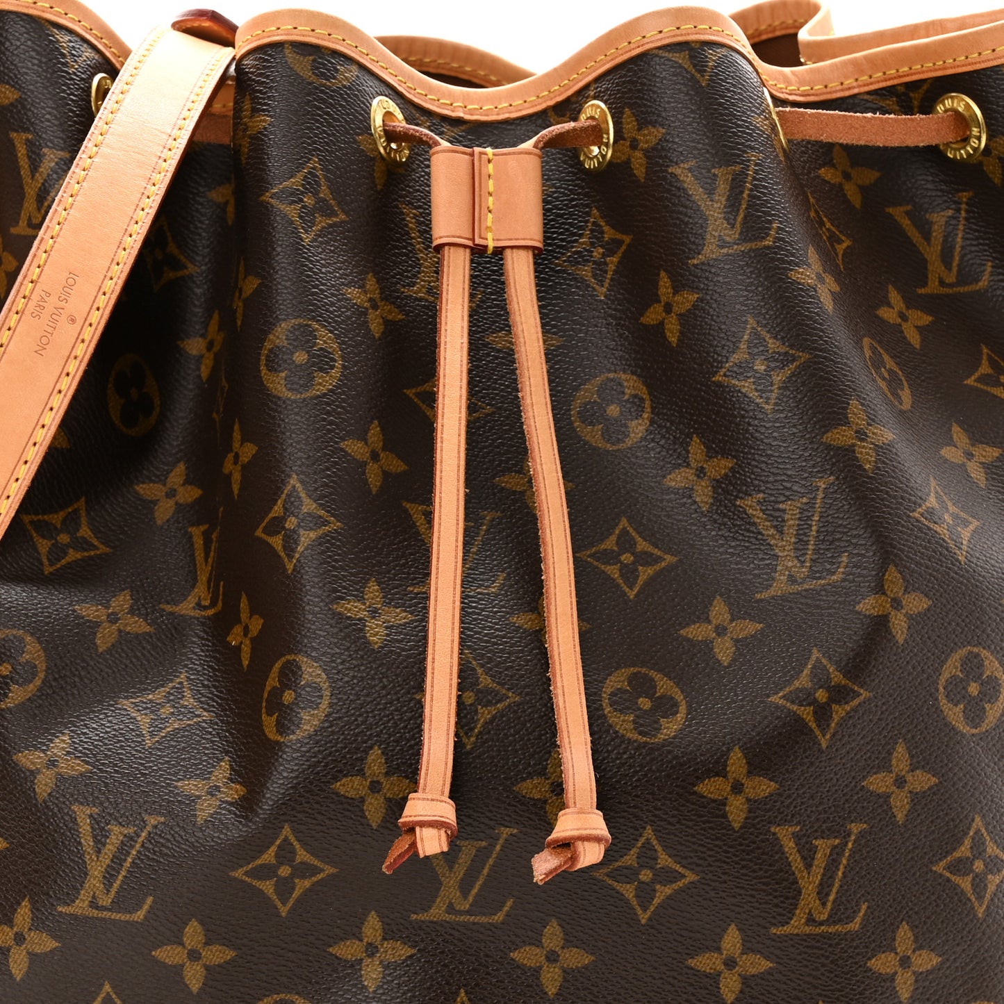 Monogram Noe