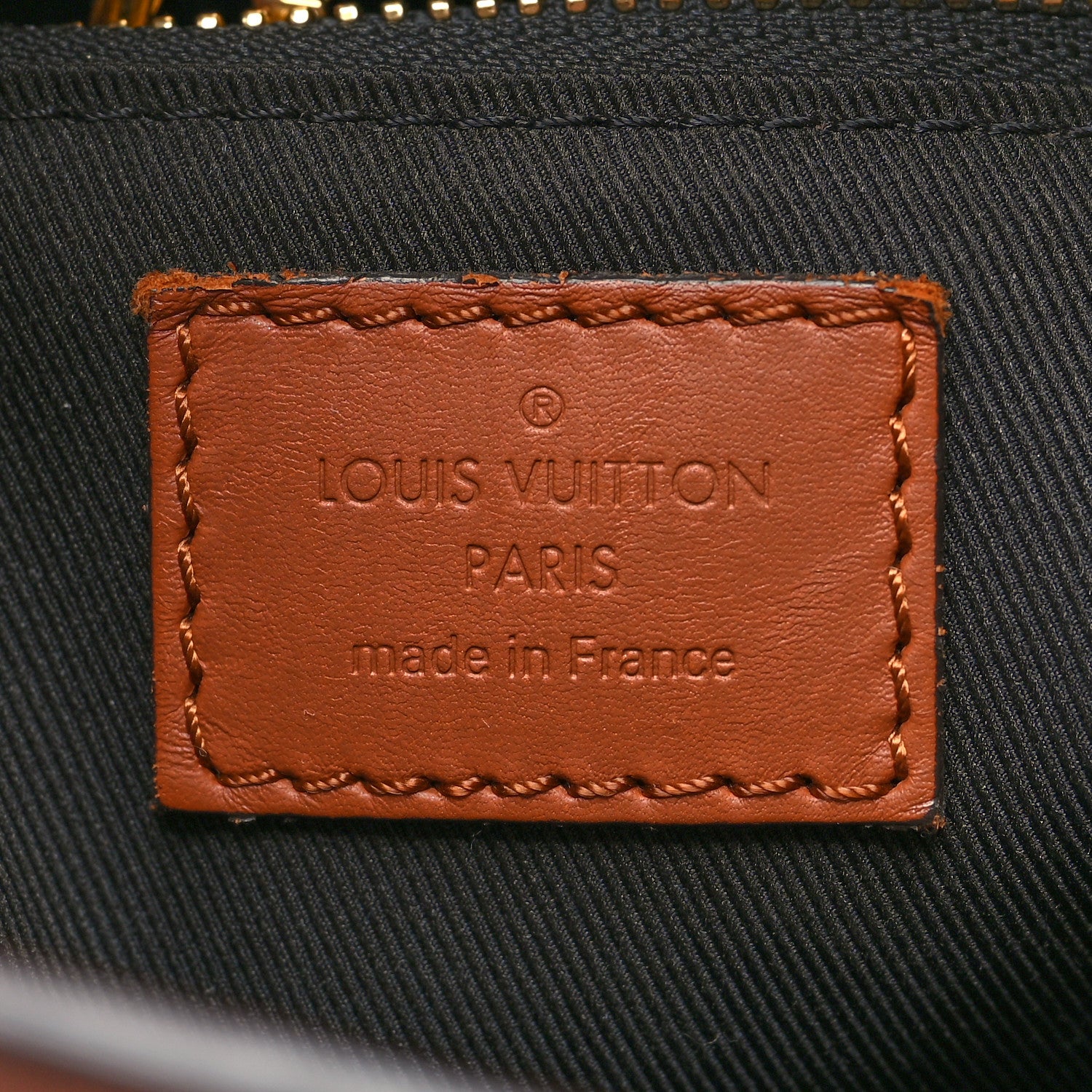 Louis Vuitton Reverse Monogram Dauphine Hobo MM 6 of 9