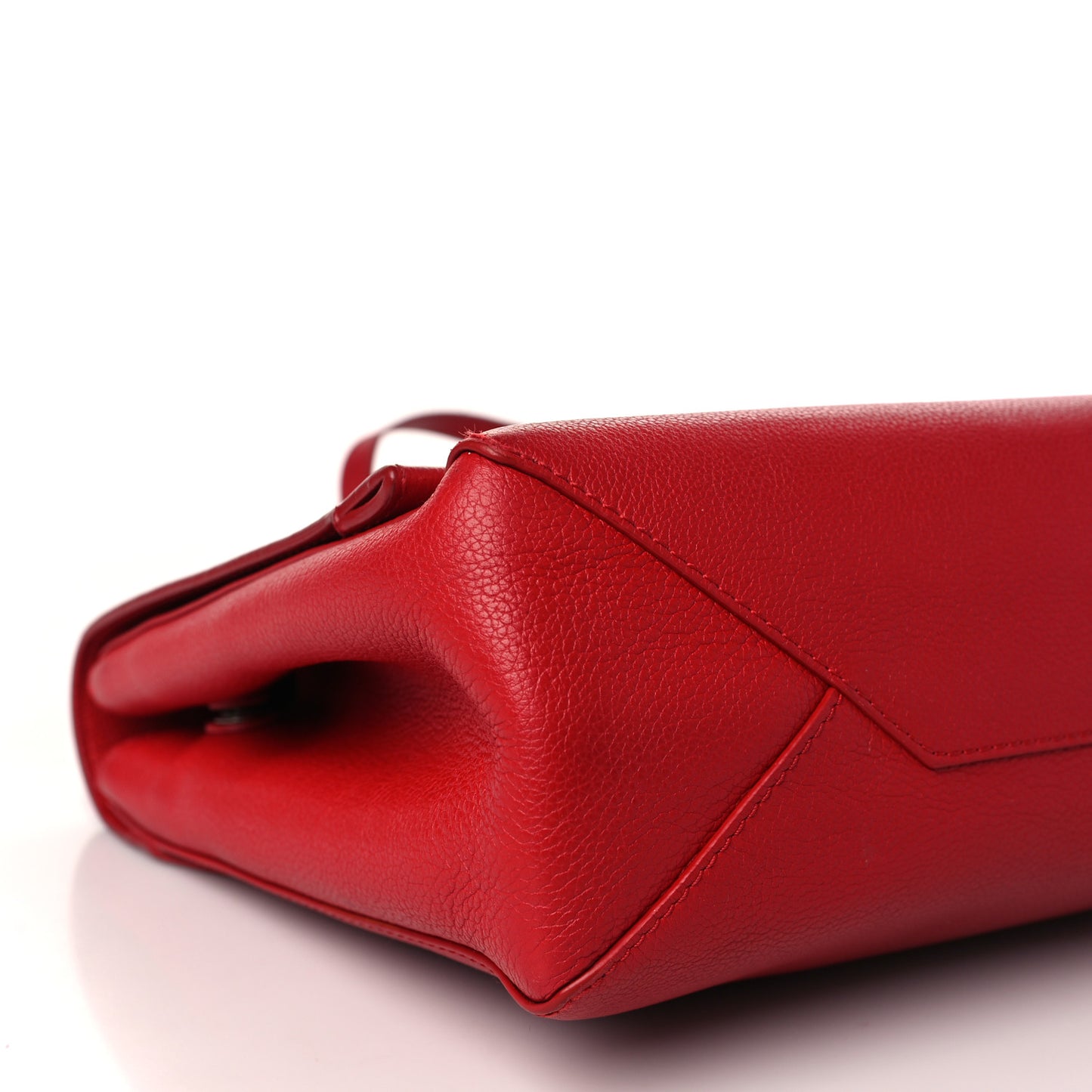 Soft Calfskin Lockme II Top Handle Rubis