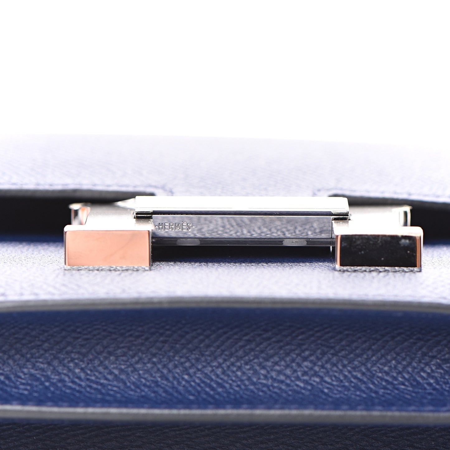 Epsom Constance 18 Bleu Saphir
