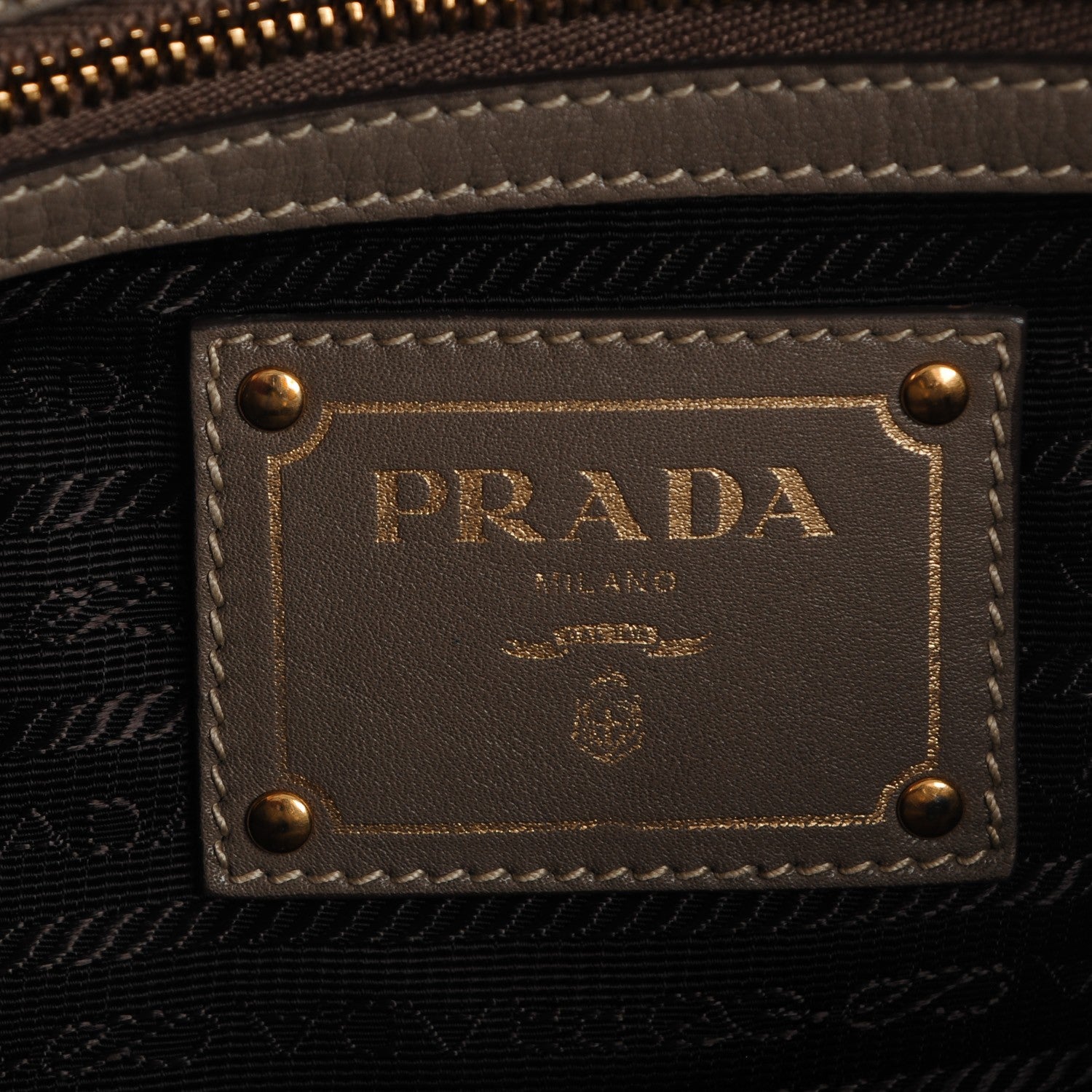 Prada Vitello Daino Tote Argilla 6 of 9