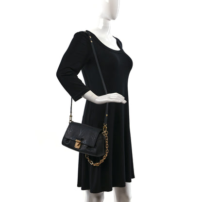 Louis Vuitton Empreinte Monogram Giant Favorite Black 2 of 8