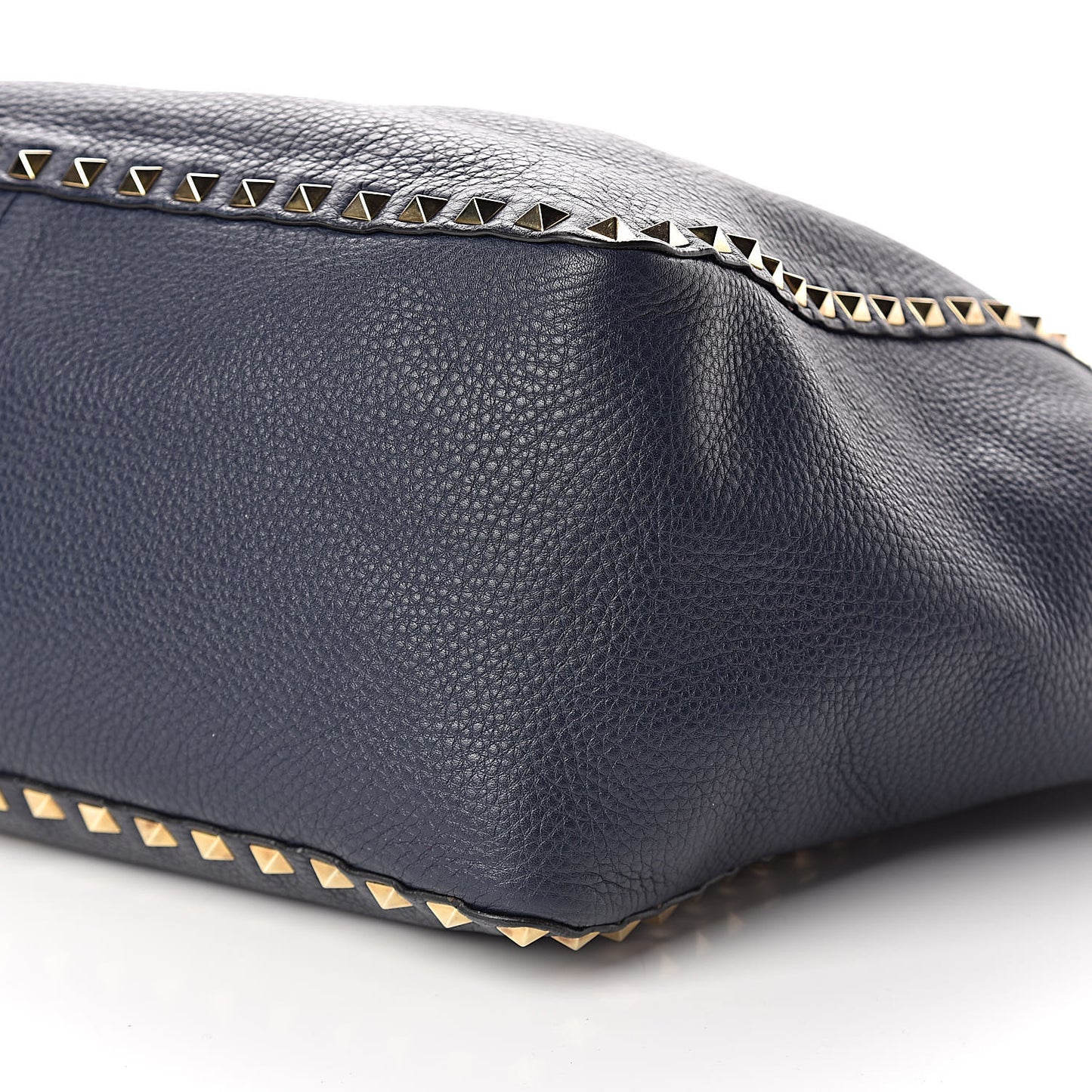 Pebbled Calfskin Medium Rockstud Reversible Tote Light Cuir Marine