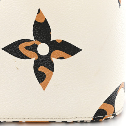 Louis Vuitton Monogram Giant Jungle NéoNoé Ivory 12 of 13