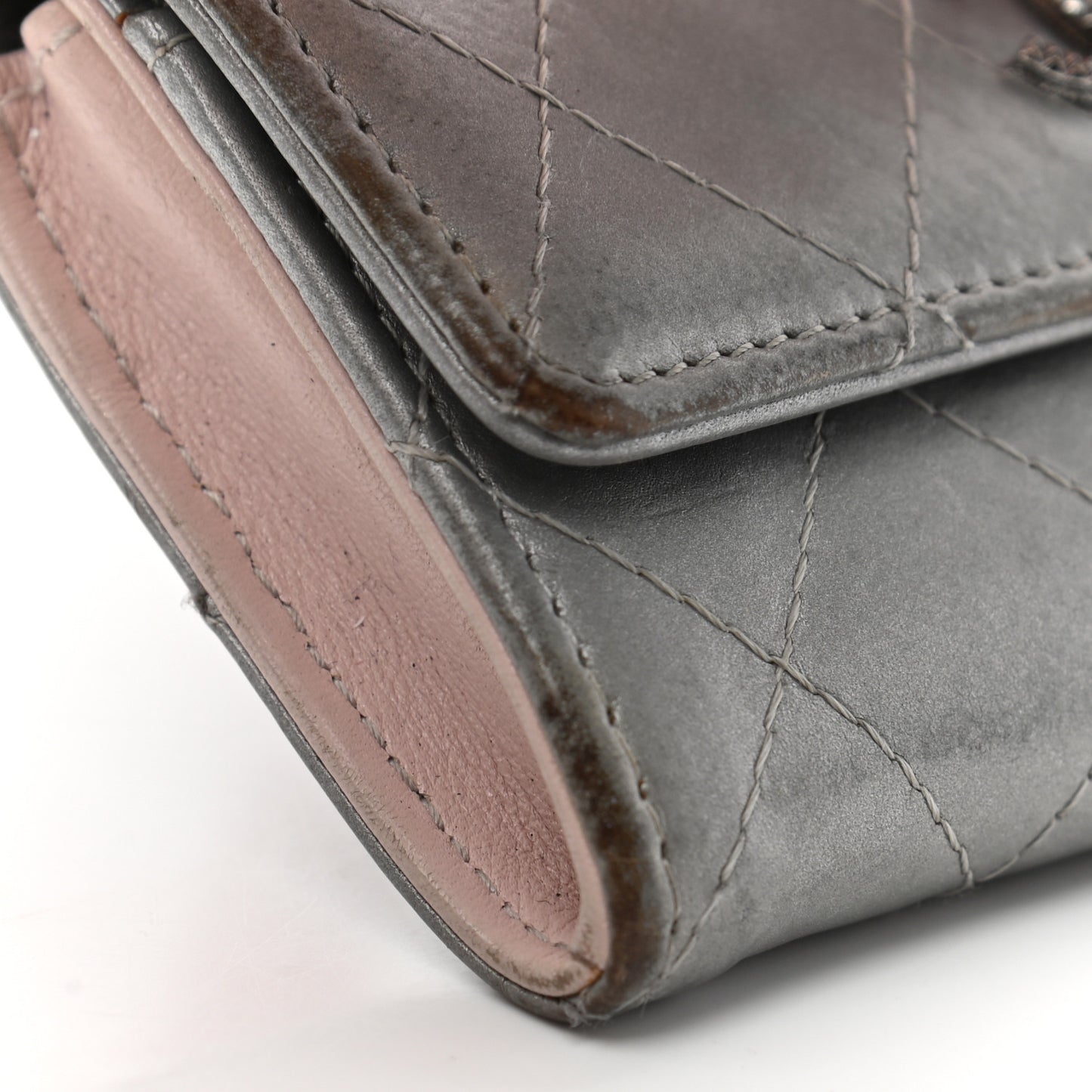 Metallic Calfskin Quilted Palette Card Holder Silver