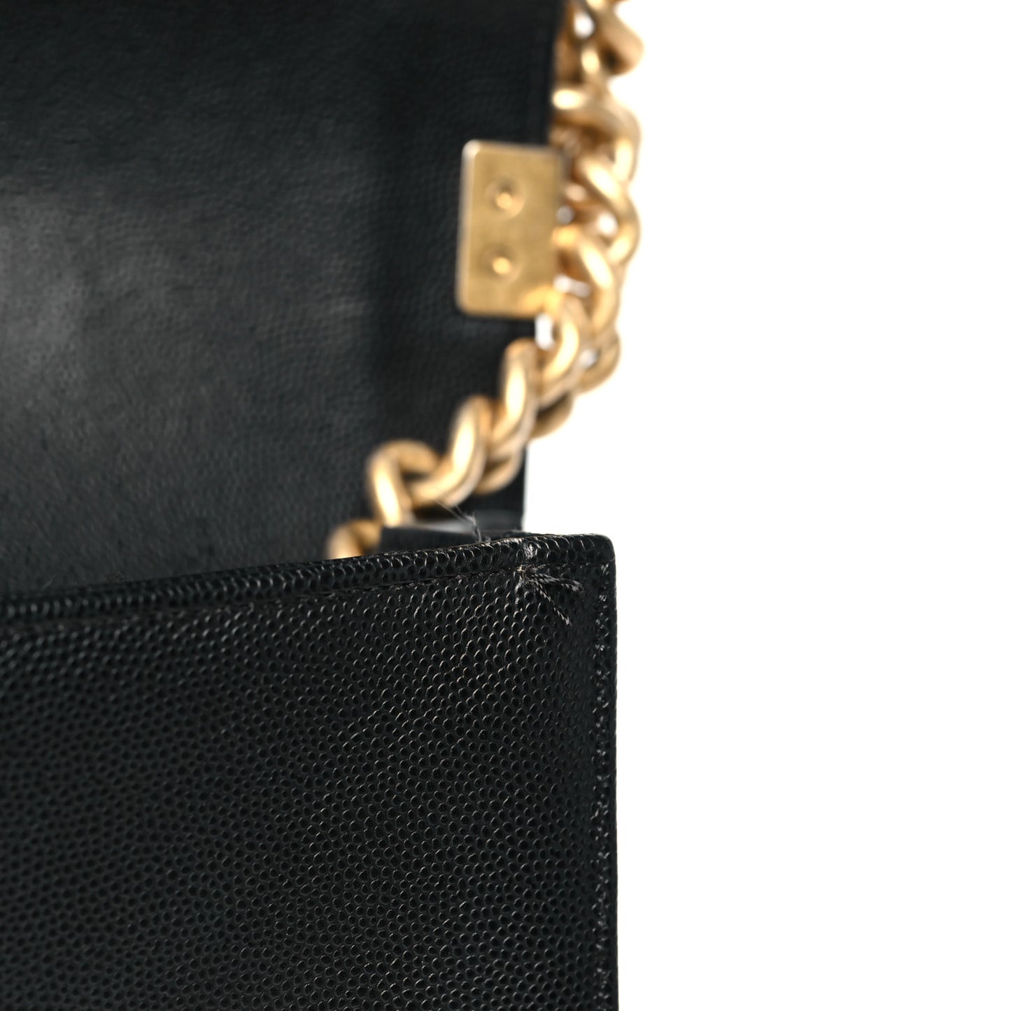 Caviar Quilted Medium Boy Flap Black