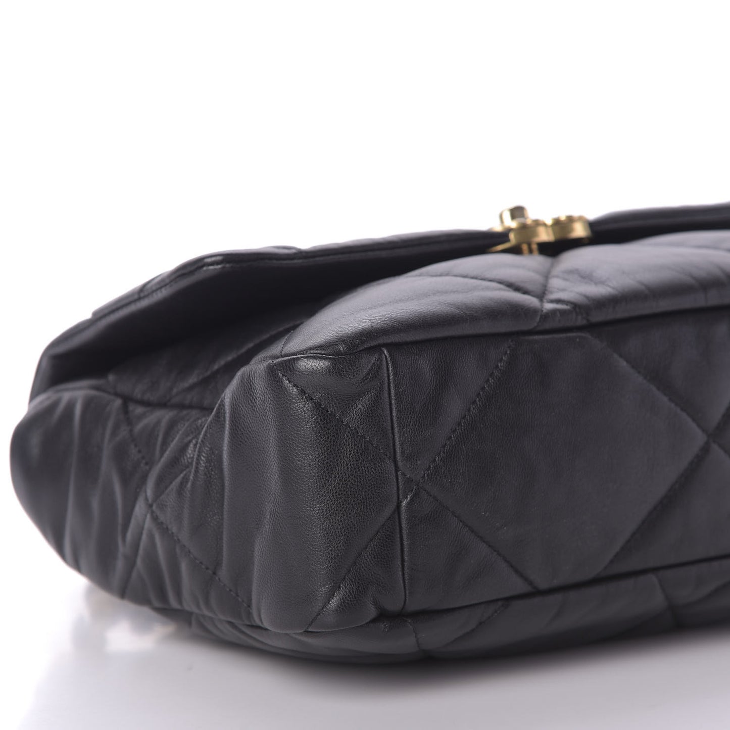 Goatskin Quilted Large 19 Flap Black