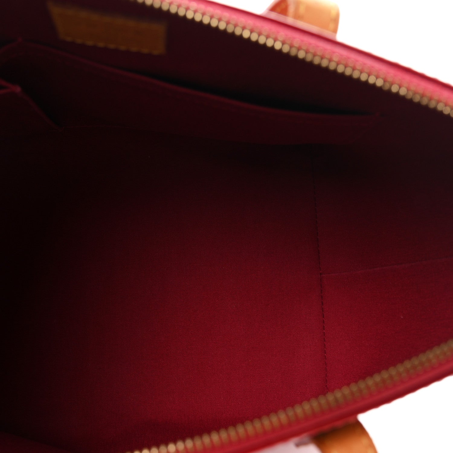 Louis Vuitton Vernis Bellevue PM Pomme D'Amour 5 of 12