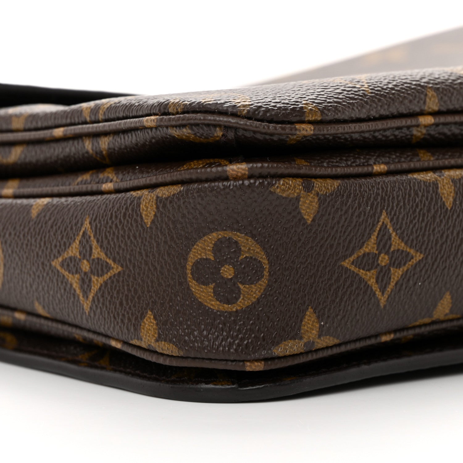 Louis Vuitton Monogram Pochette Metis 10 of 15
