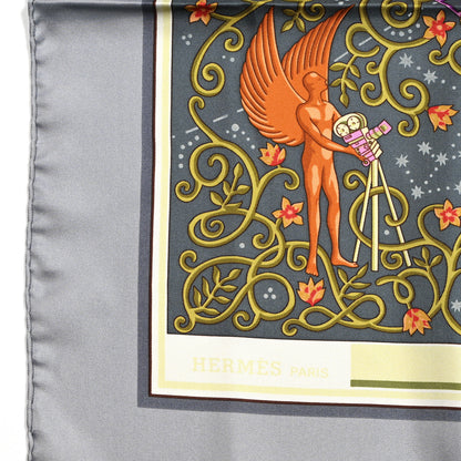 Hermes Silk www.hermes.com Scarf 90 2 of 5