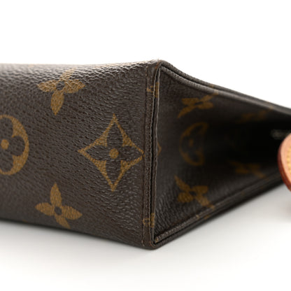 Louis Vuitton Monogram Toiletry Pouch 19 9 of 14
