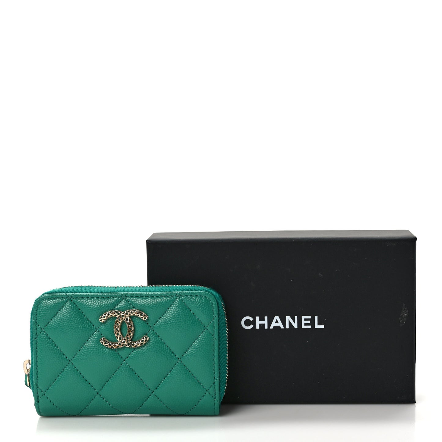 Caviar Quilted Perforated CC Zip Coin Purse Green