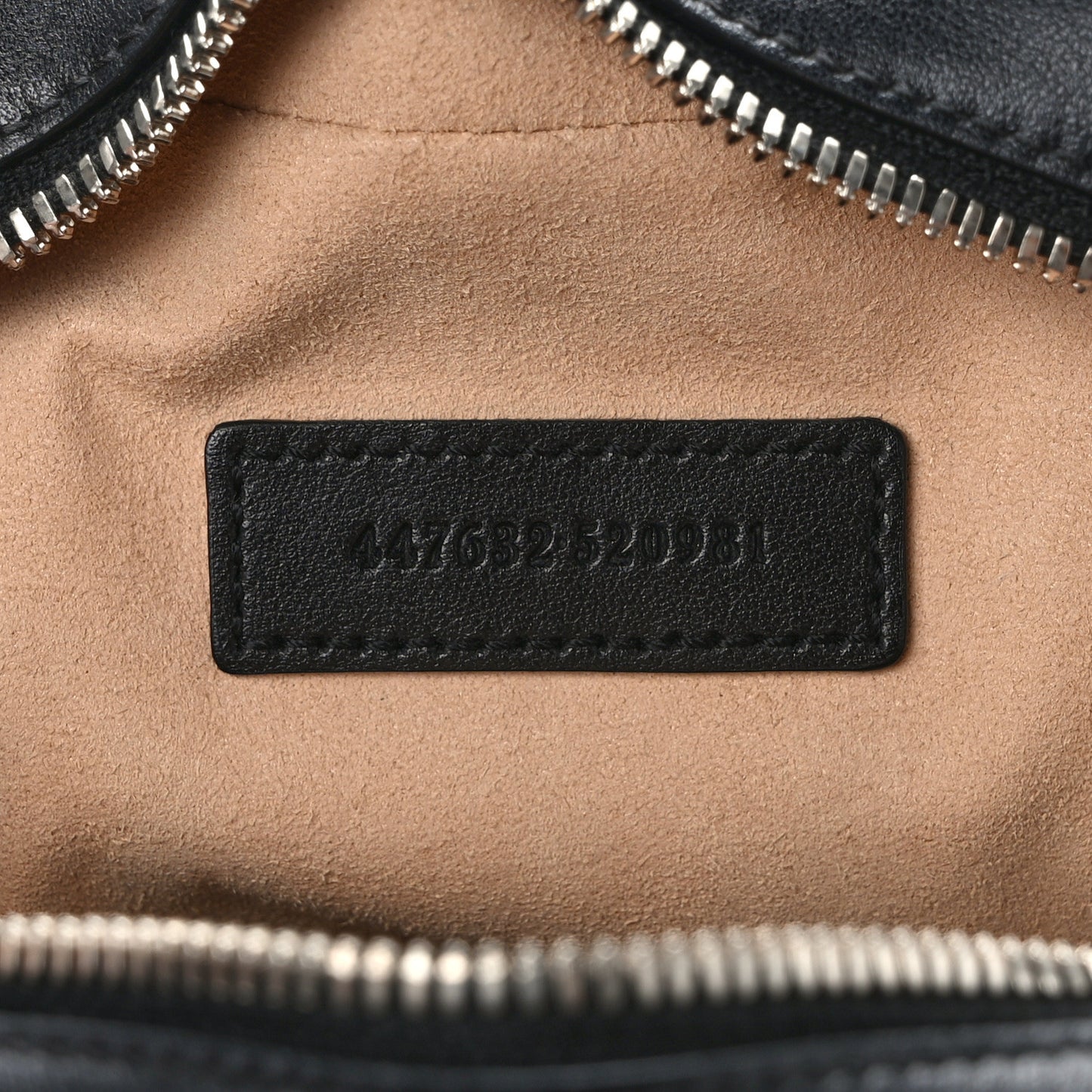 Calfskin Matelasse Aria Small GG Marmont Chain Shoulder Bag Black