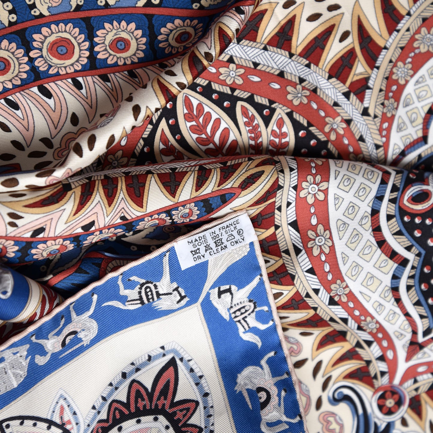 Silk Le Jardin De La Maharani Scarf 90 Ivory Bleu Bois De Rose