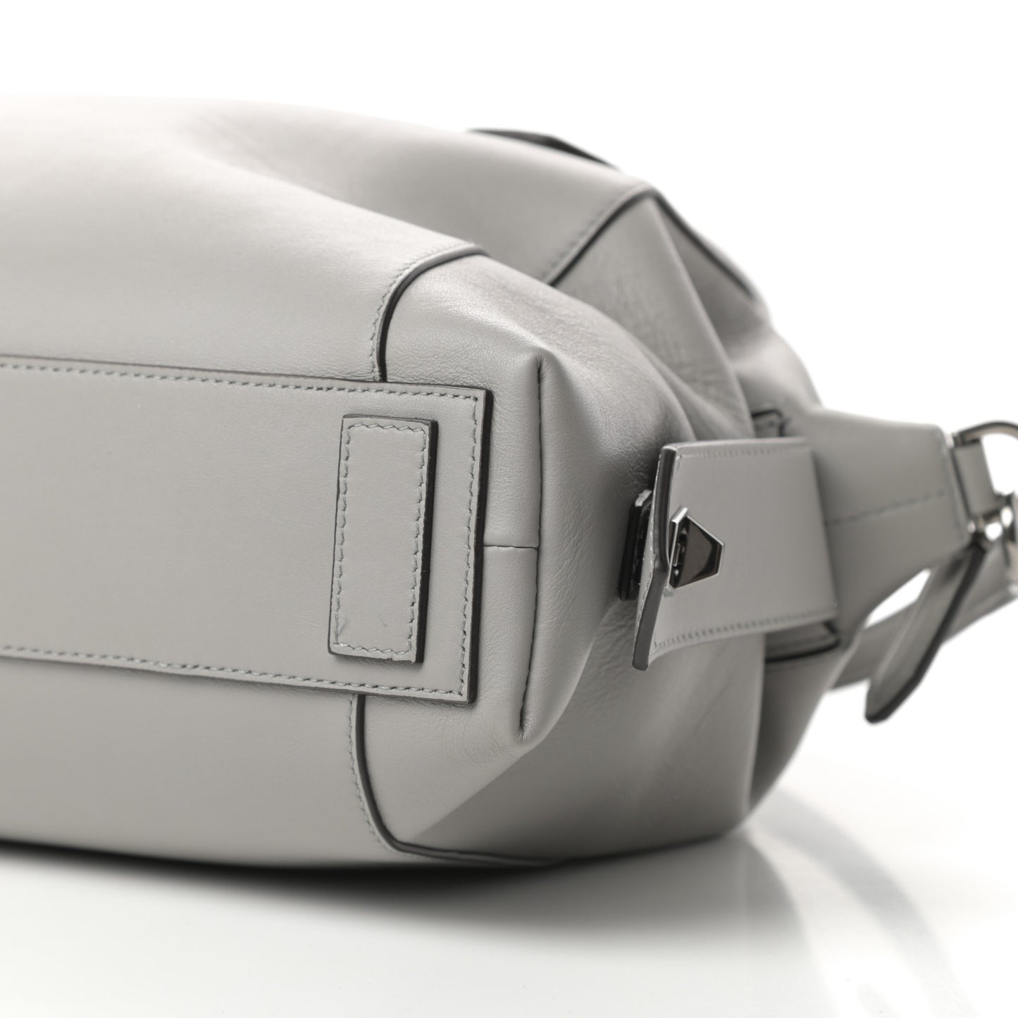 Calfskin Small Soft Antigona Pearl Grey