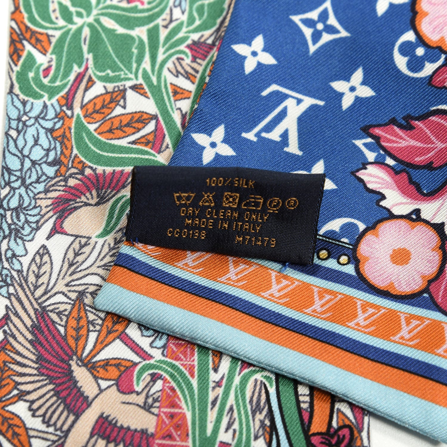 Louis Vuitton Silk Louis A Paris Bandeau Blue 4 of 4