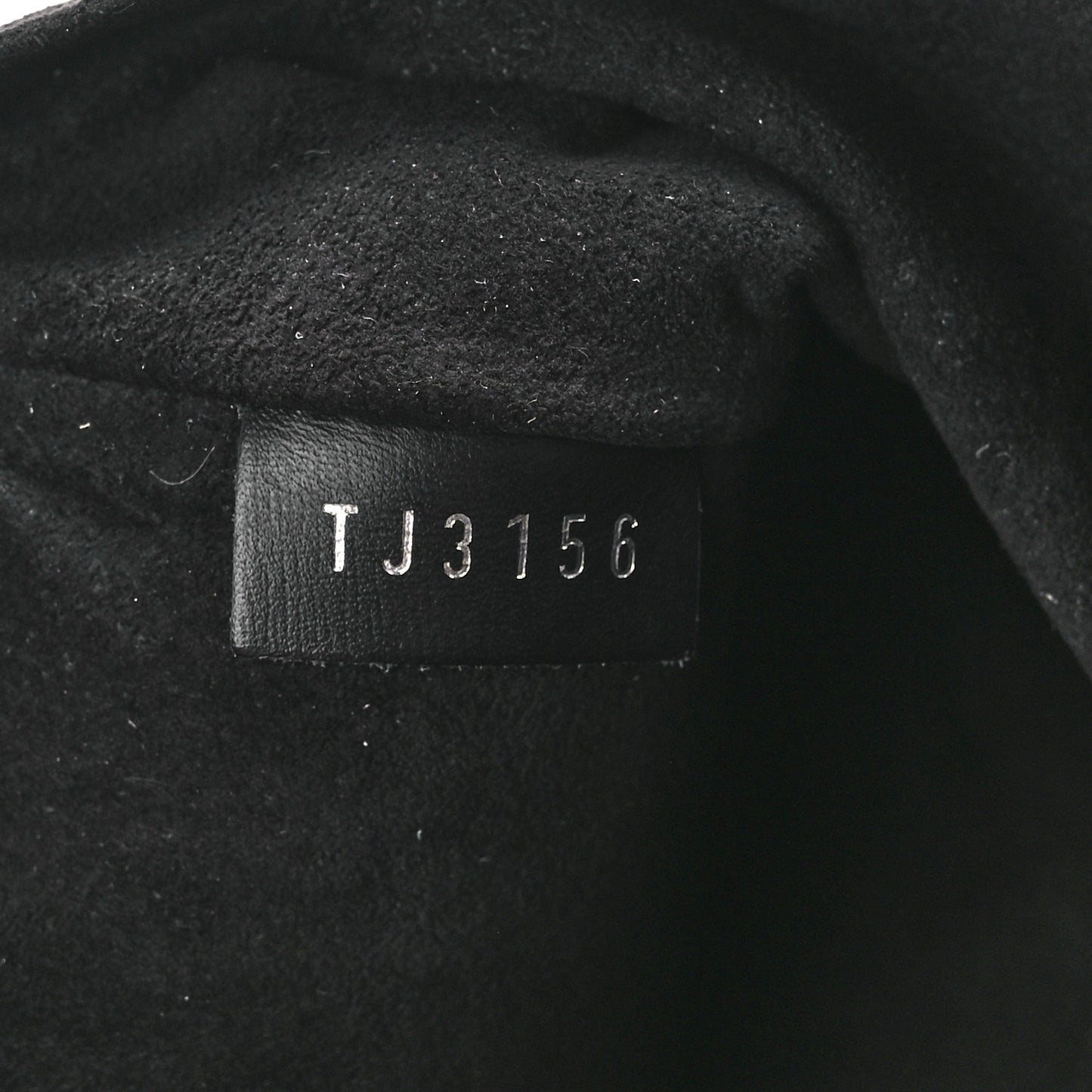 Calfskin Pochette Jules Zipped Clutch Black