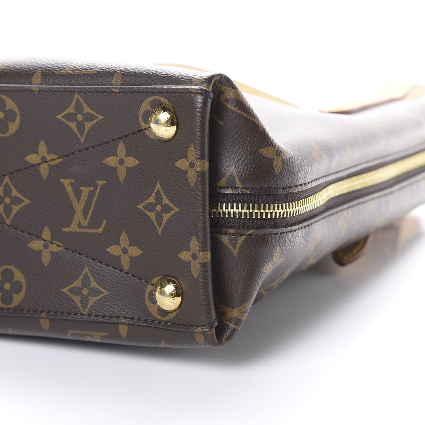 Monogram Voltaire