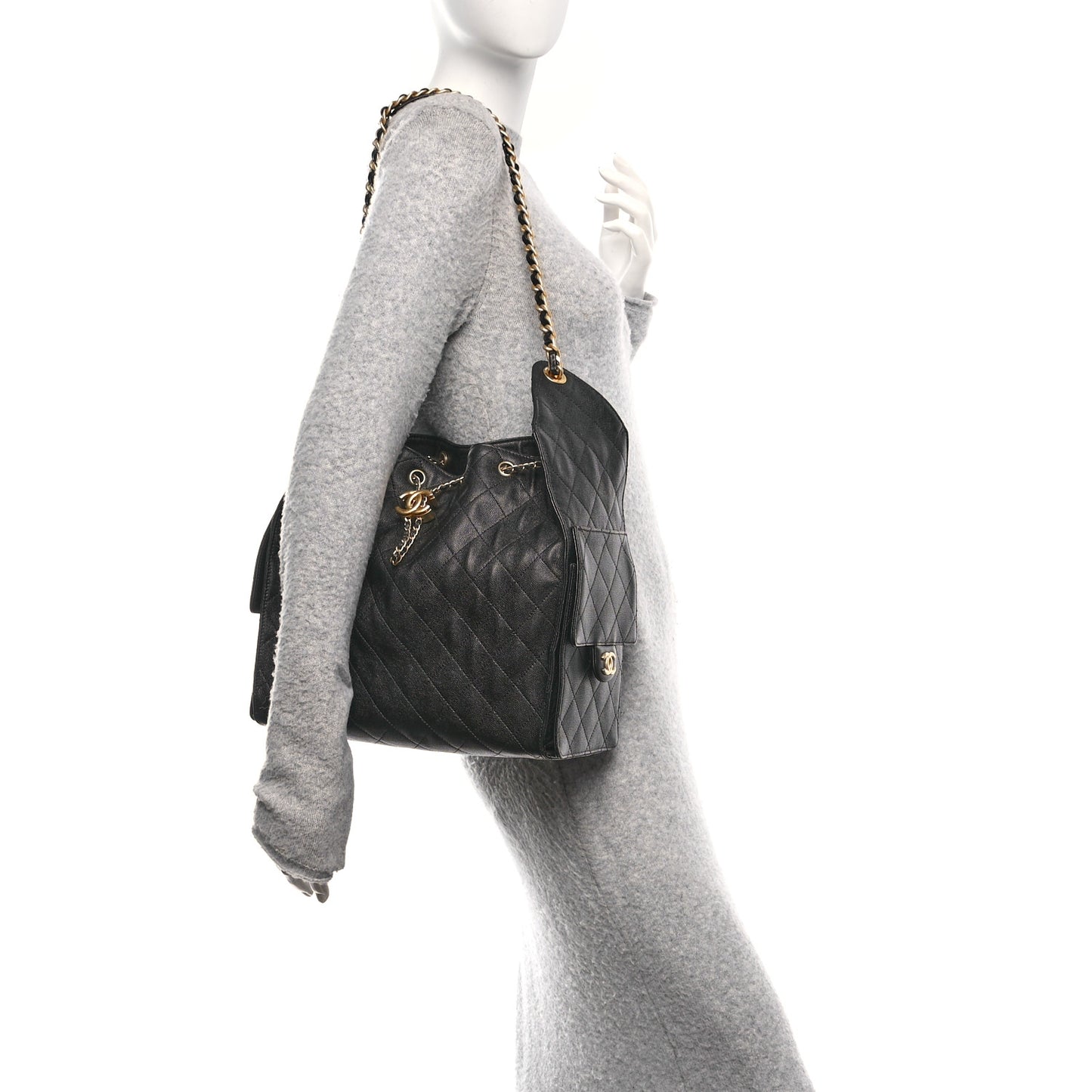 Caviar Quilted Medium Chanel 25 Handbag Black