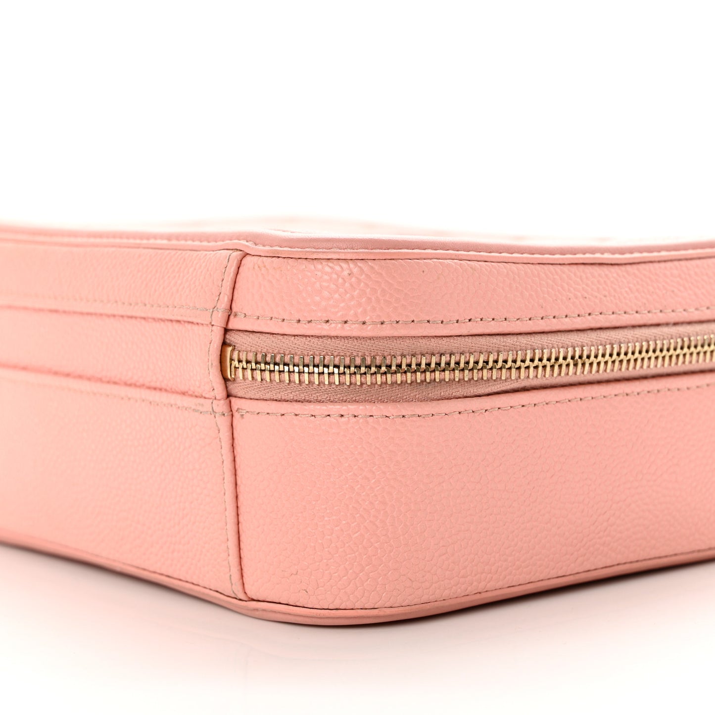 Caviar Quilted Medium CC Filigree Vanity Case Rose Pink