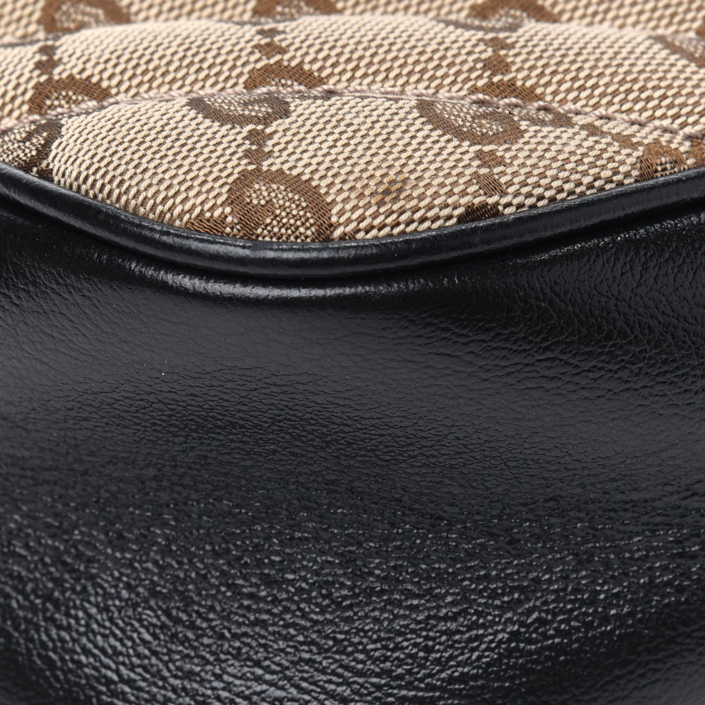Monogram Matelasse Diagonal Small GG Marmont Chain Shoulder Bag Beige Black
