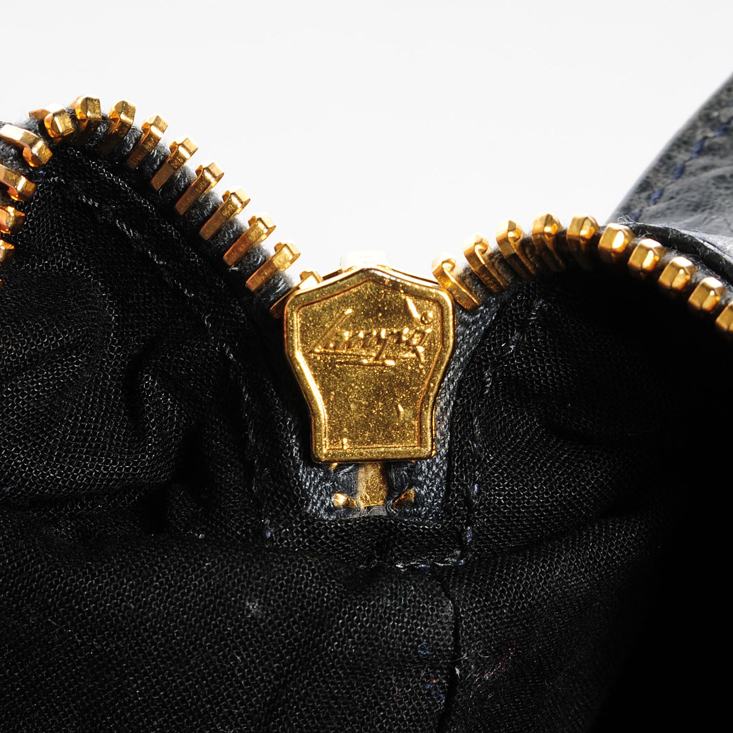 Chevre Giant 21 Gold Hardware Brief Anthracite