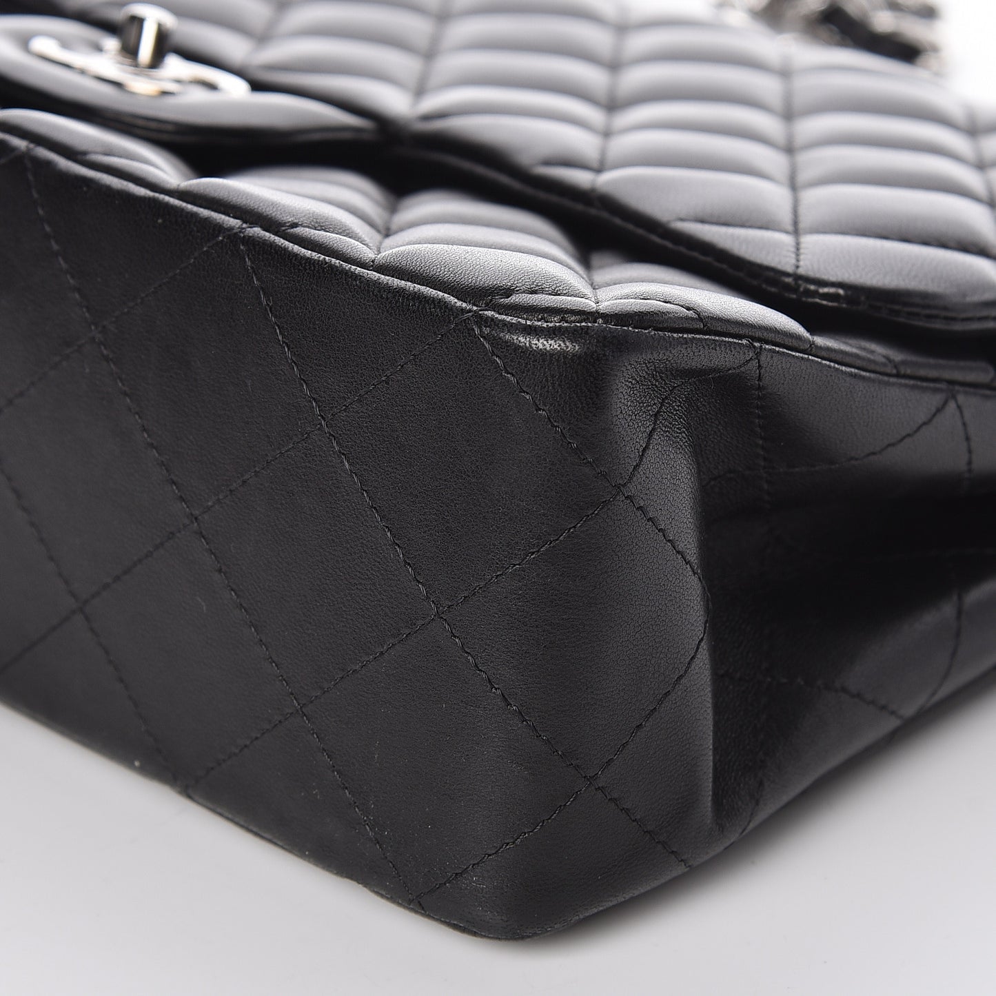 Lambskin Quilted Jumbo Single Flap Black