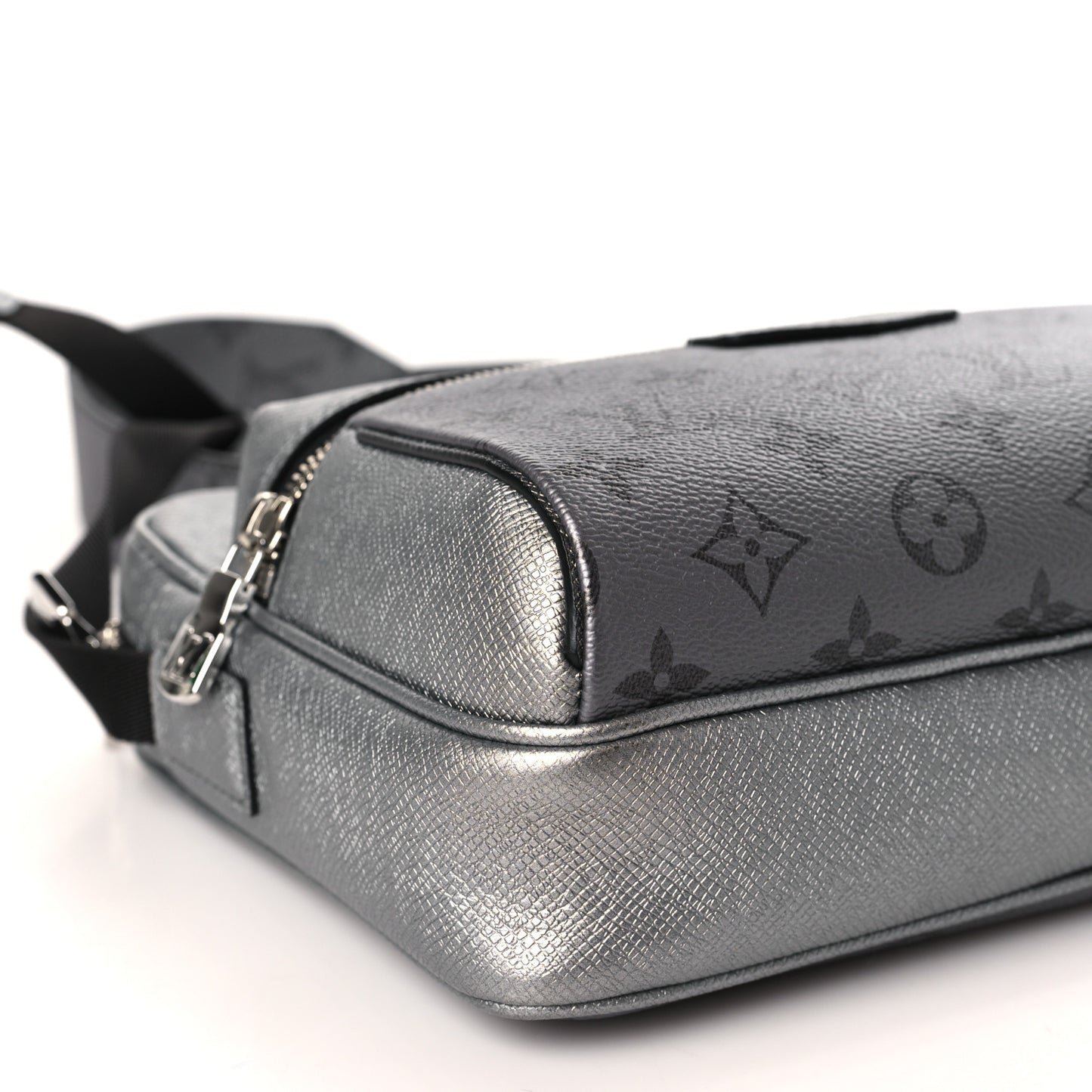 Taigarama Outdoor Messenger Gunmetal