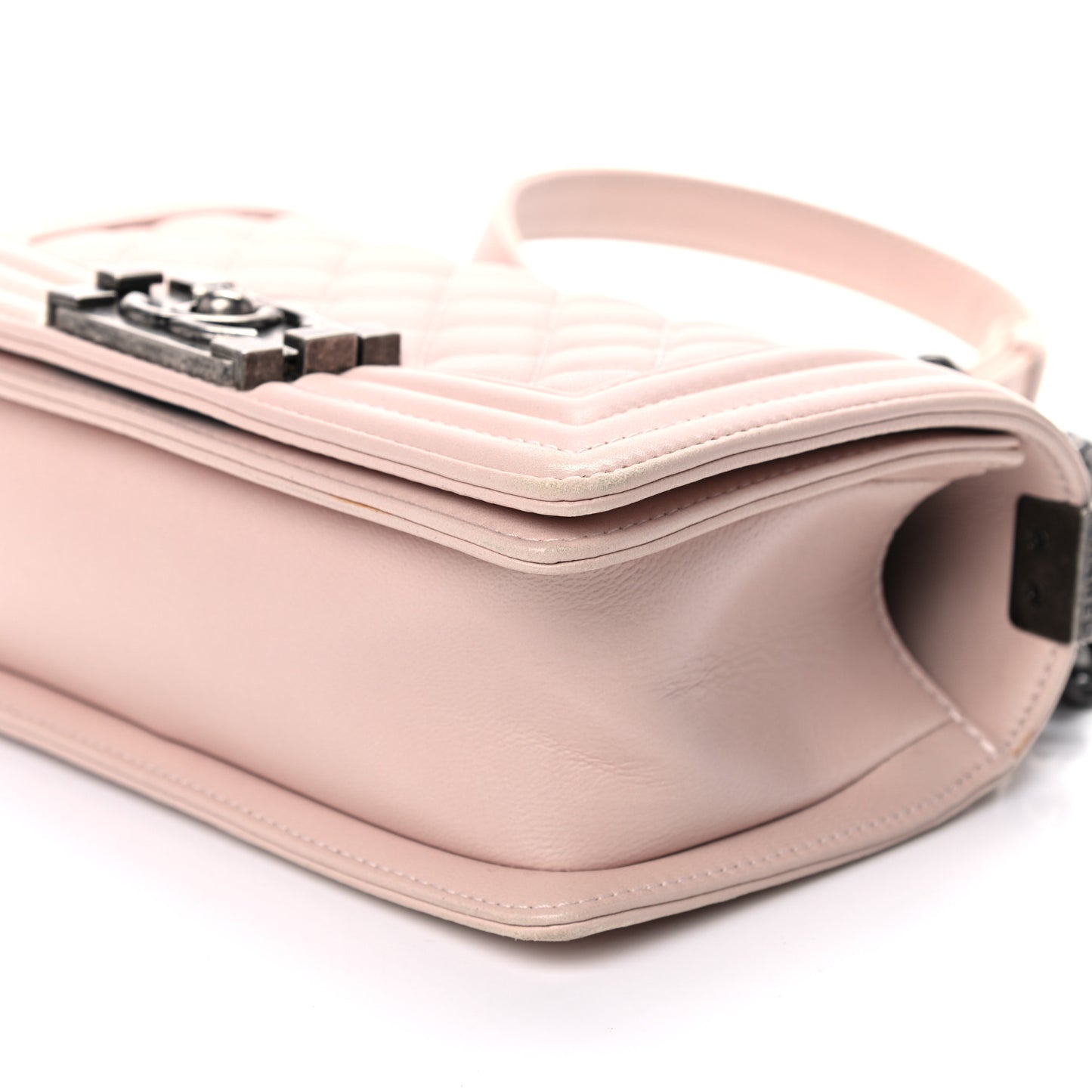 Calfskin Quilted Small Boy Flap Light Pink