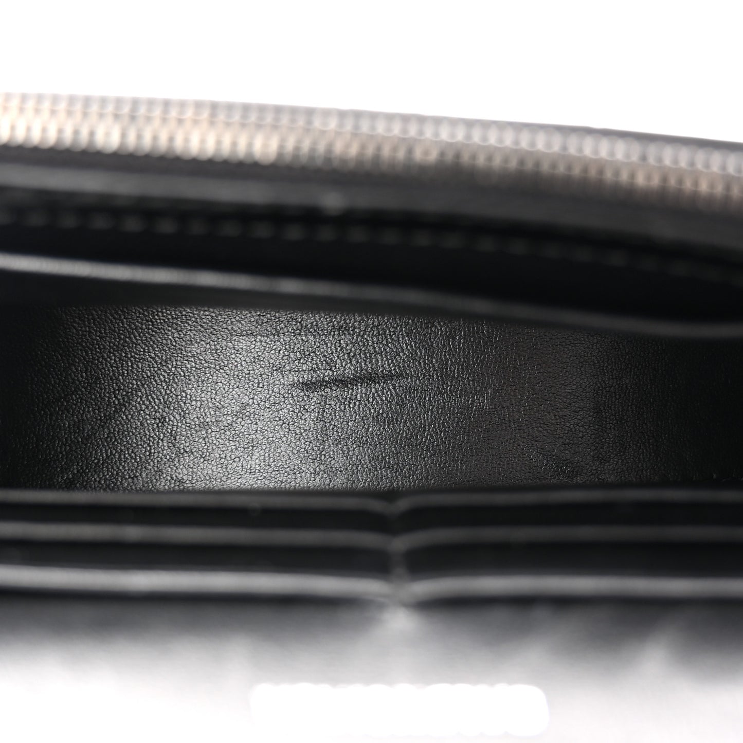 Shiny Calfskin Monochrome Crocodile Embossed Hourglass Chain Bag Black