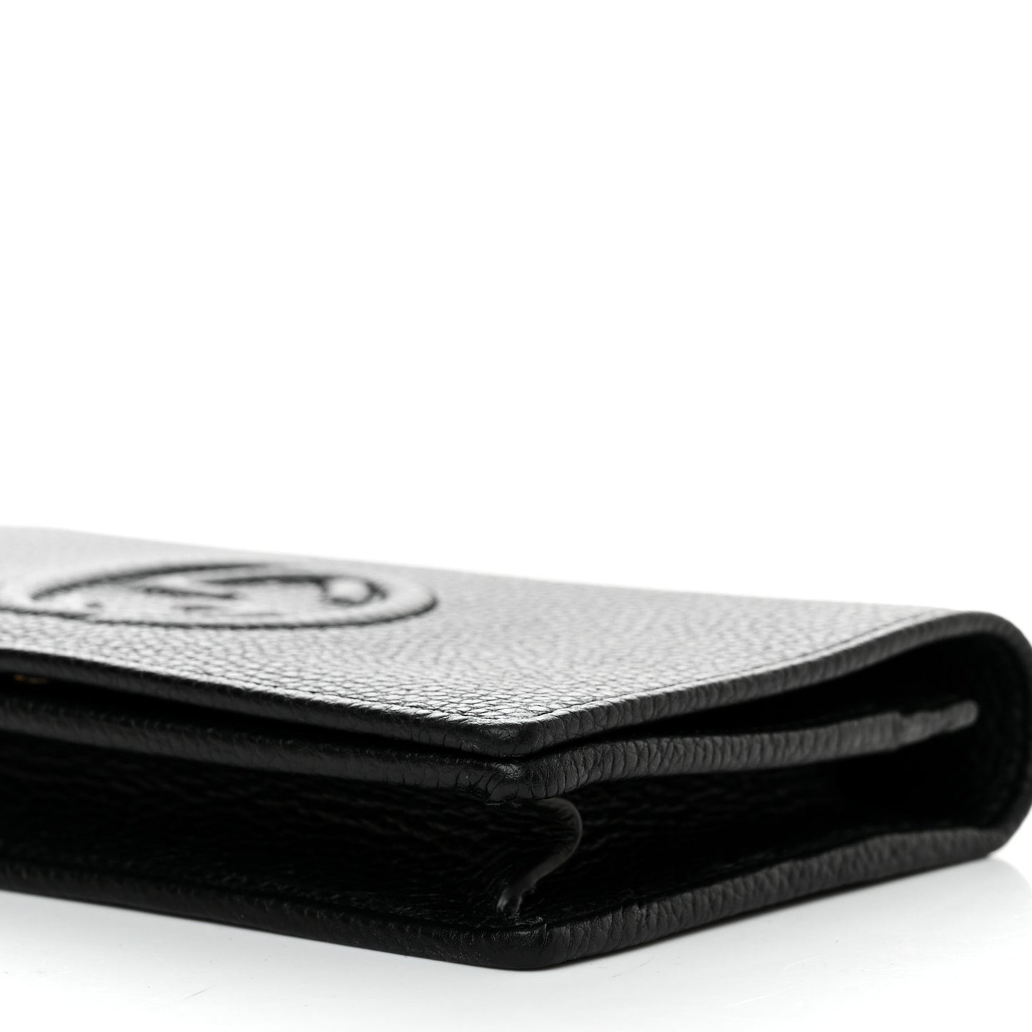 Pebbled Calfskin Soho Wallet On Chain Black