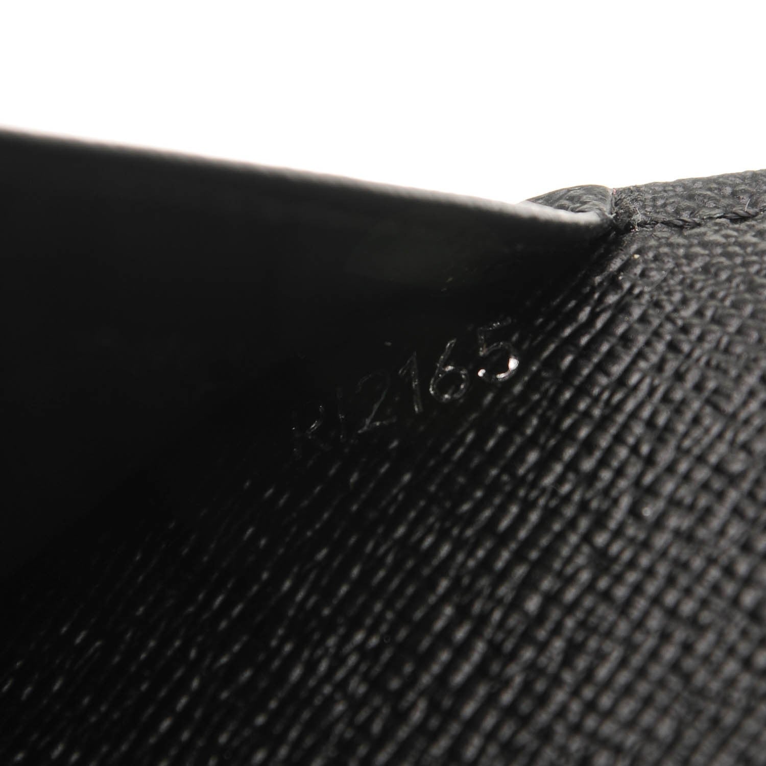 Louis Vuitton Epi Medium Ring Agenda Cover Black 7 of 7