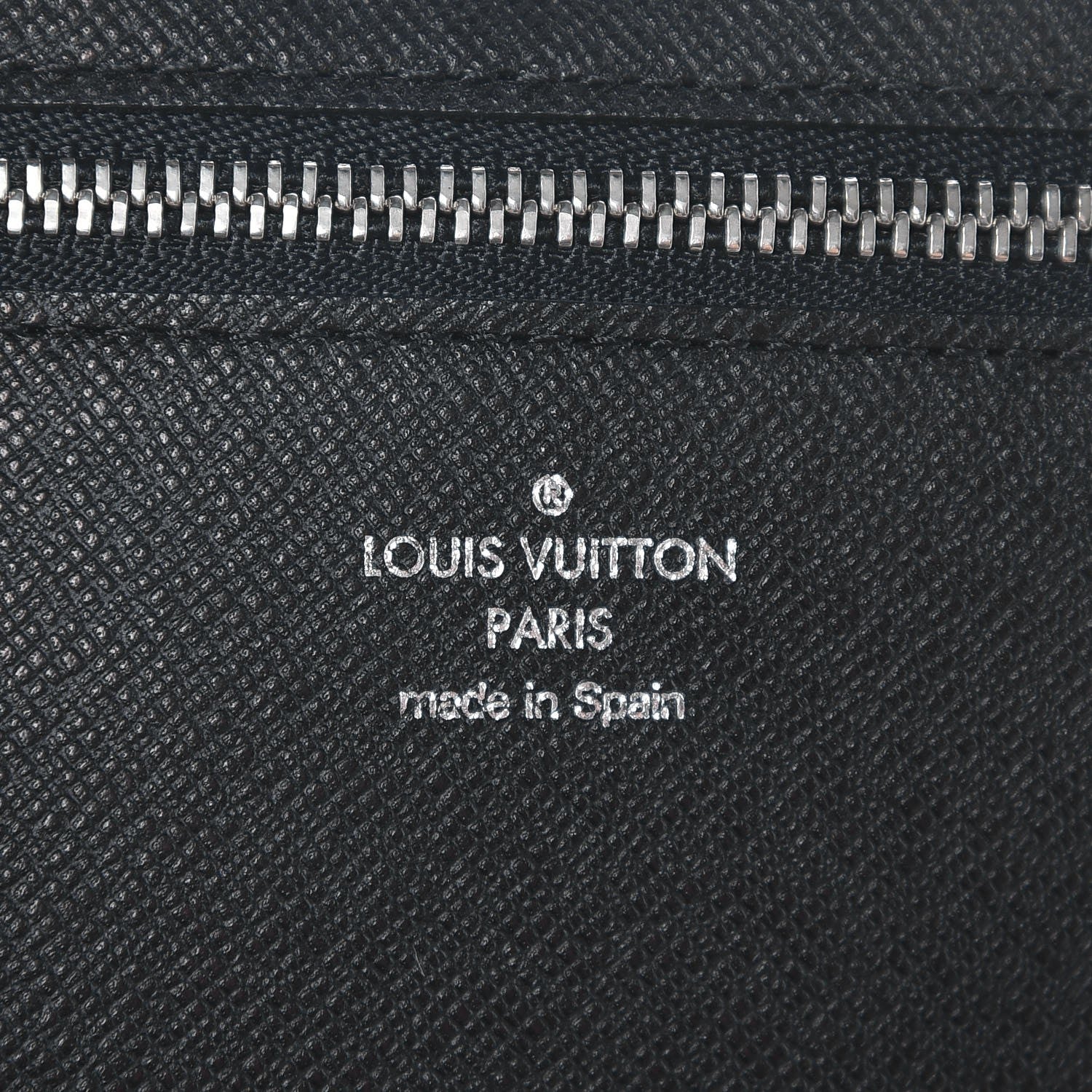 Louis Vuitton Damier Graphite Pouch Belt 6 of 9