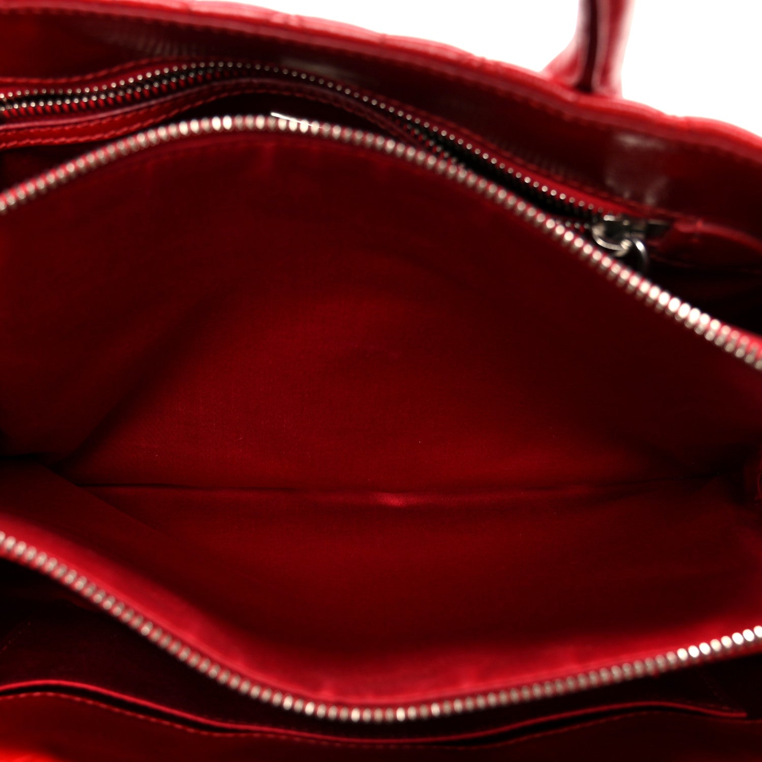 Miu Miu Nappa Matelasse Tote Fuoco 8 of 12