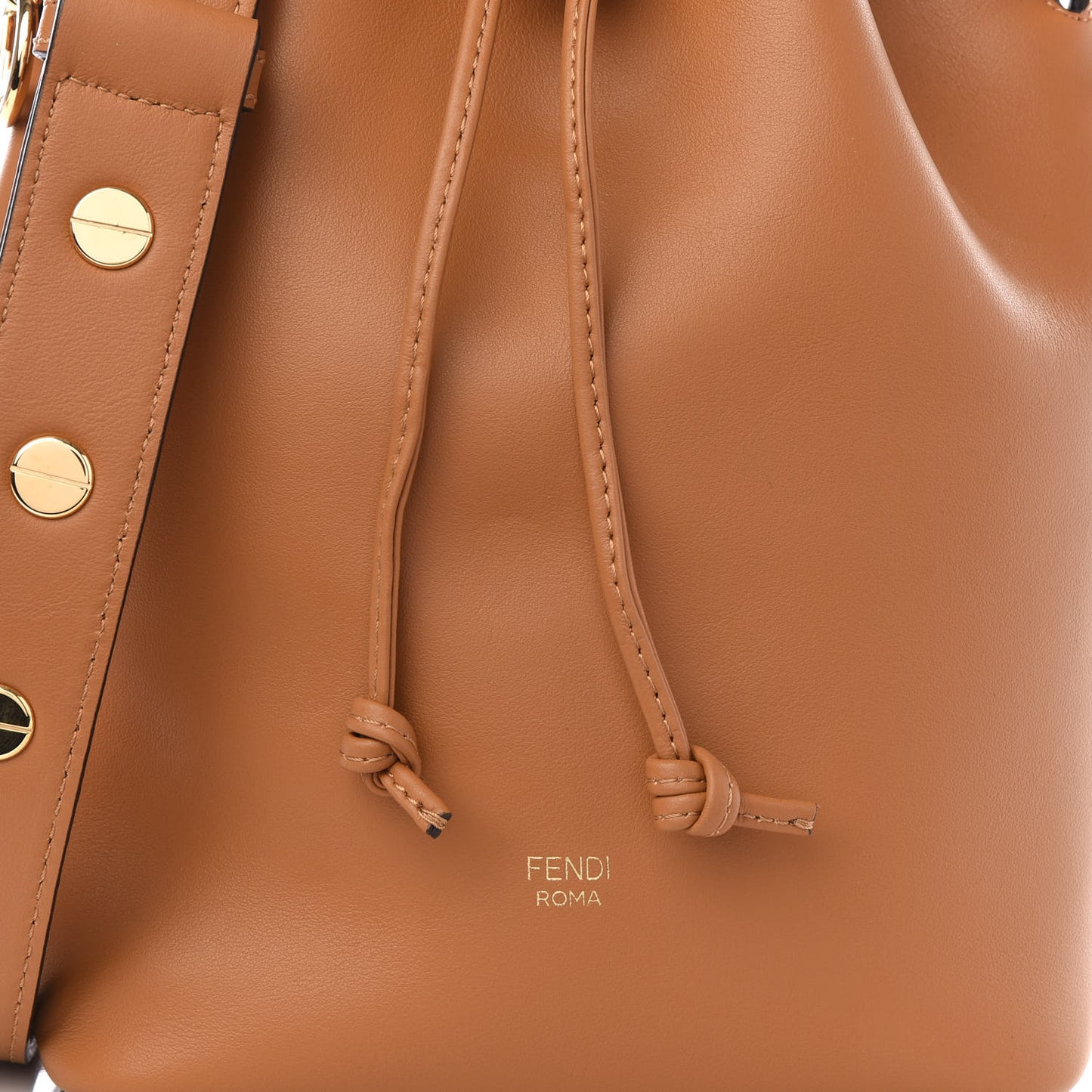 Vitello Grace Matte F is Fendi Grande Mon Tresor Bucket Bag Nocciola