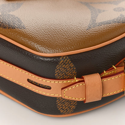Louis Vuitton Reverse Monogram Giant Boite Chapeau Souple 7 of 7