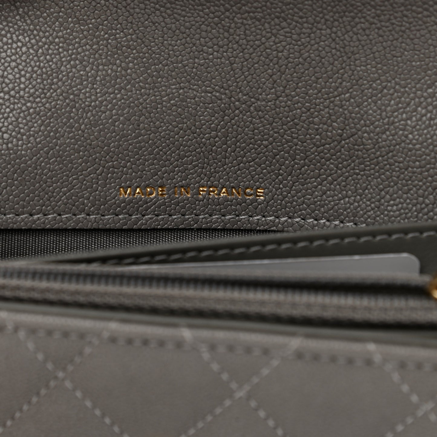 Caviar Quilted Medium Boy Flap Wallet Grey