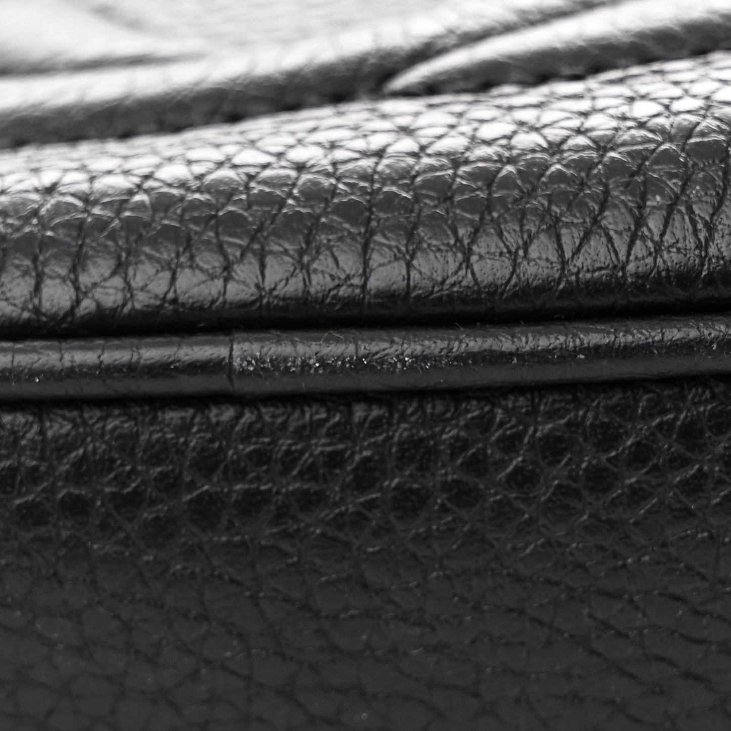 Pebbled Calfskin Small Soho Disco Bag Black