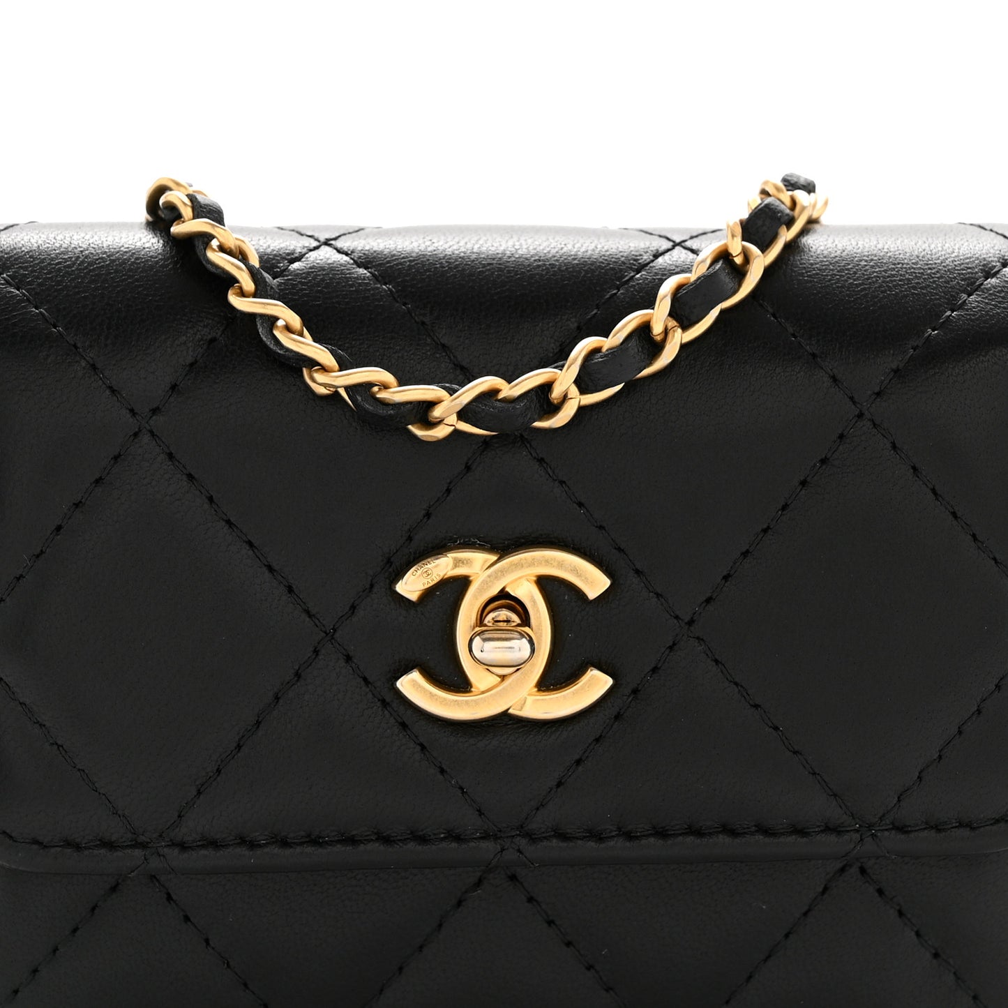 Lambskin Quilted Pearl Crush Clutch With Chain Black