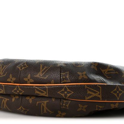 Louis Vuitton Monogram Croissant MM 10 of 13