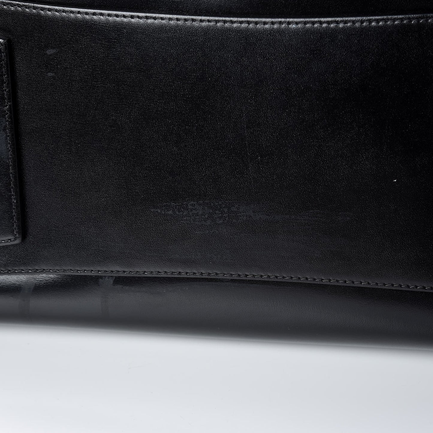 Shiny Lord Calfskin Medium Antigona Black