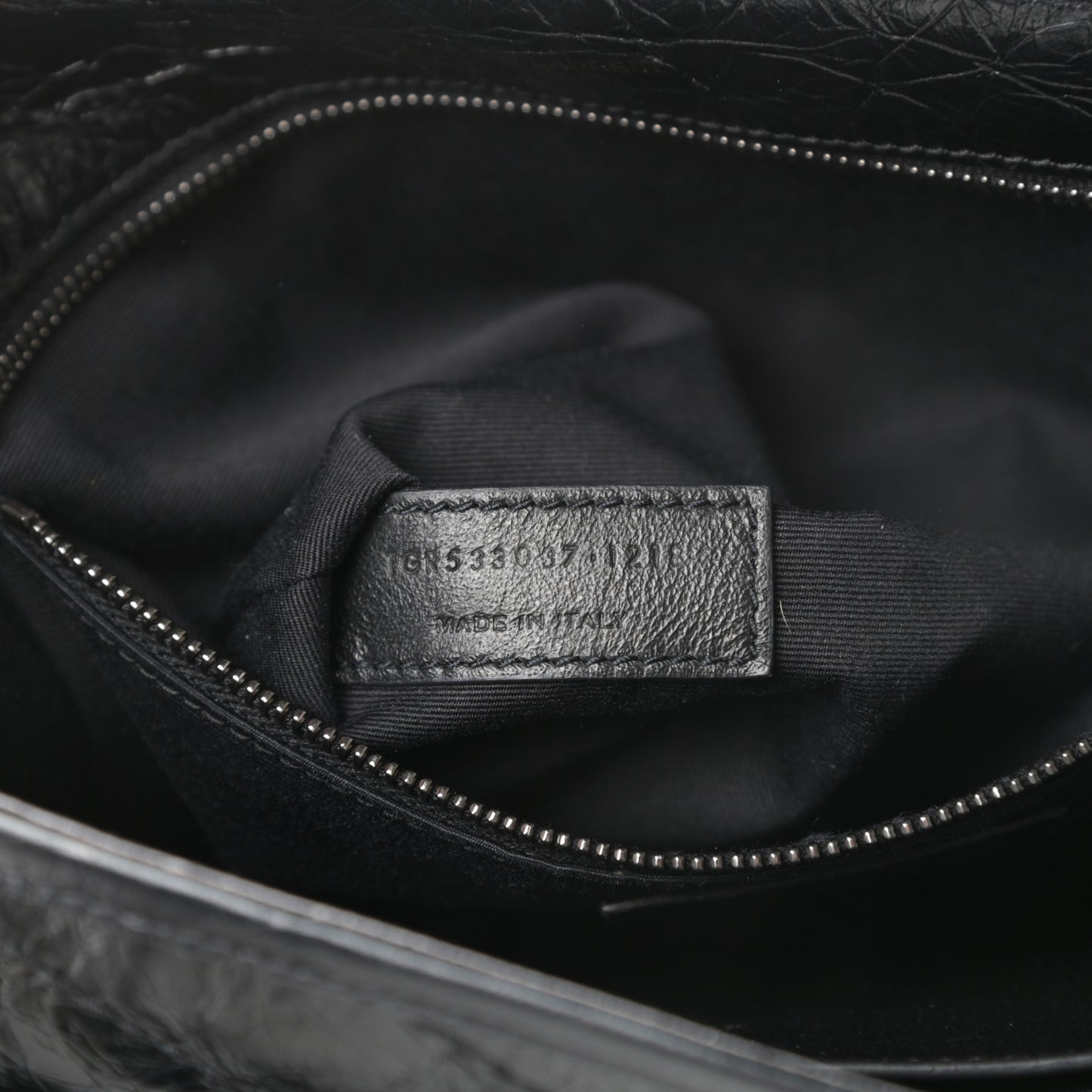Crinkled Calfskin Matelasse Monogram Medium Niki Chain Satchel Black