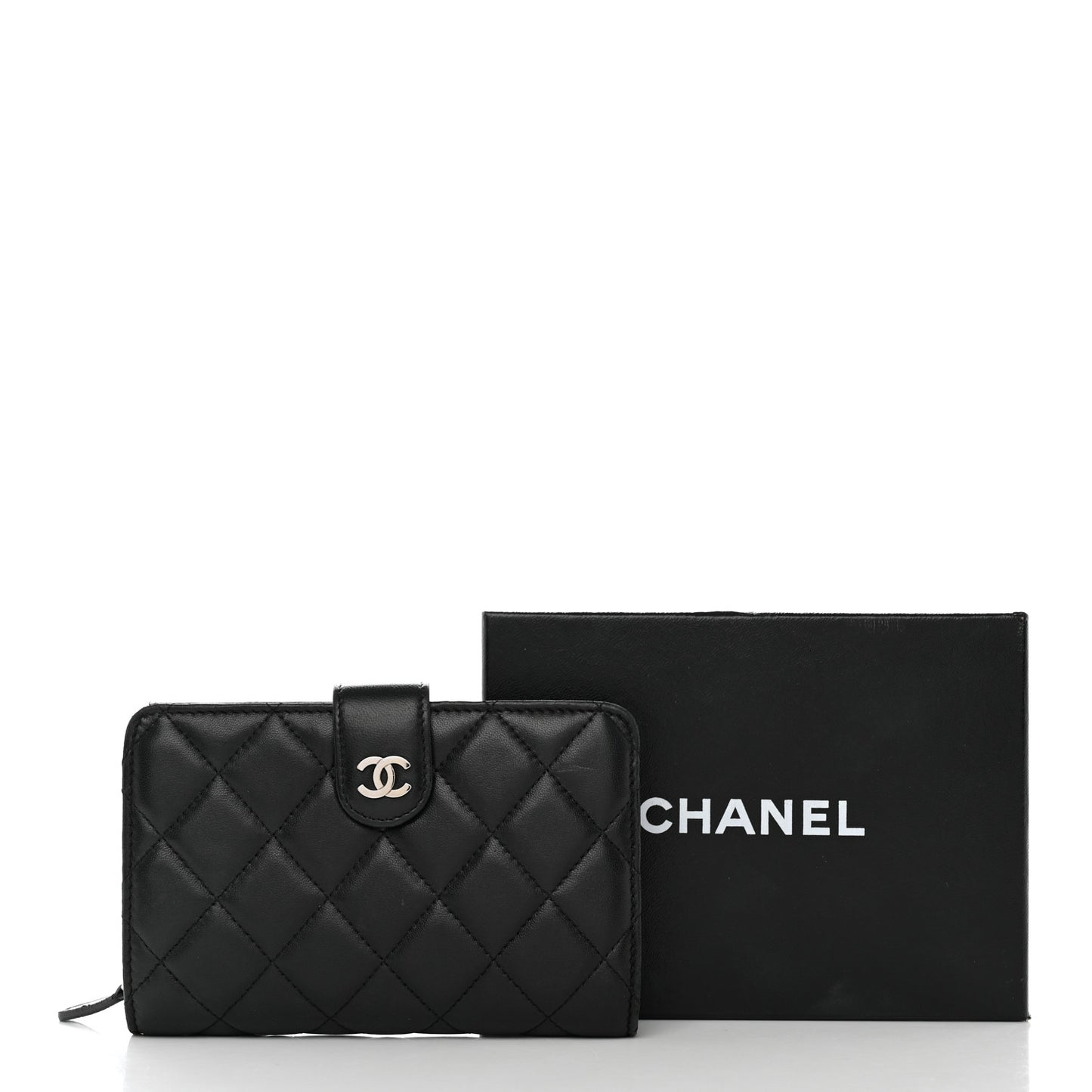 Lambskin Quilted Zipped Pocket Wallet Black