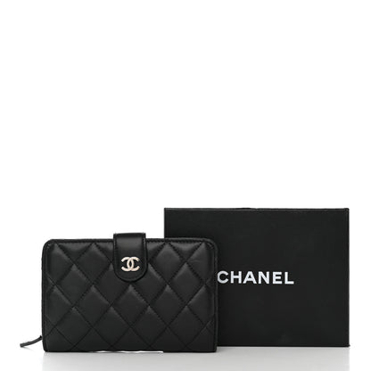 Chanel Lambskin Quilted Zipped Pocket Wallet Black 14 of 14