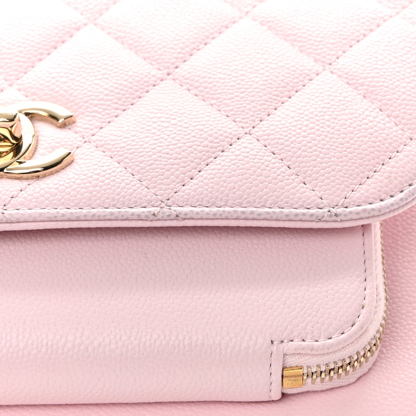Caviar Quilted Medium Business Affinity Flap Light Pink