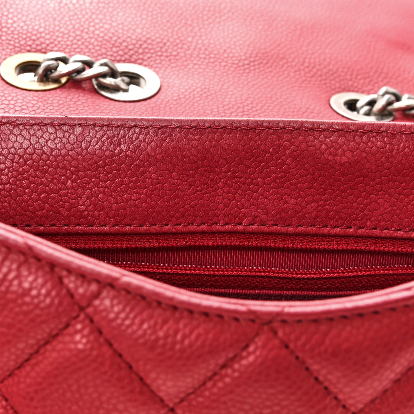 Caviar Quilted Casual Pocket Messenger Flap Red