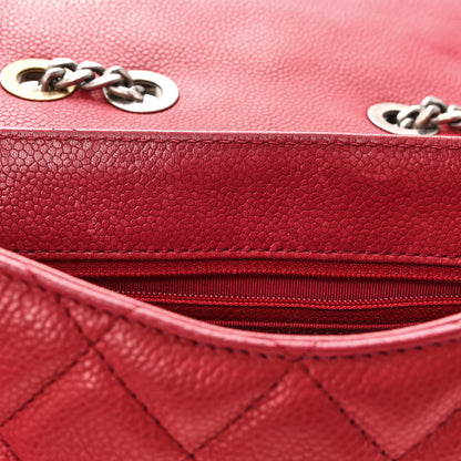 Chanel Caviar Quilted Casual Pocket Messenger Flap Red 11 of 11